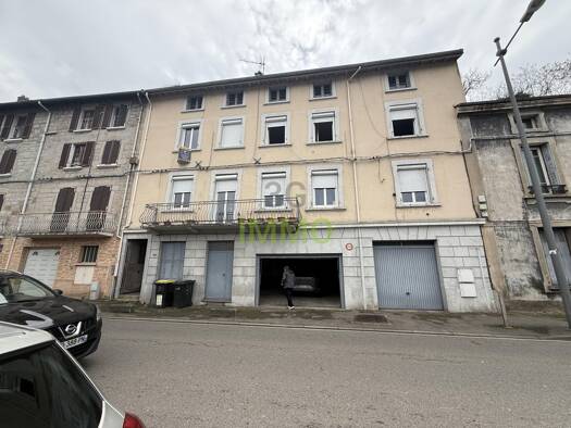 Immeuble à vendre 229 000 € 193 m² Versant Sud Rive-de-Gier 42800