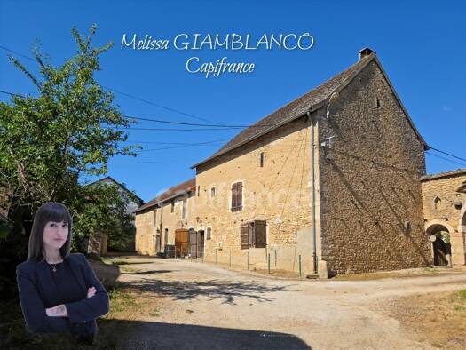 Maison à vendre 205 000 € 7 pièces 4 chambres 143 m² 496 m² de terrain Laives 71240