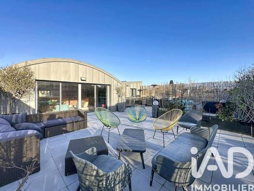 Maison à vendre 1 660 000 € 11 pièces 4 chambres 350 m² 284 m² de terrain Agent Sarre-Centre-Les Vallées-La Garenne Colombes 92700