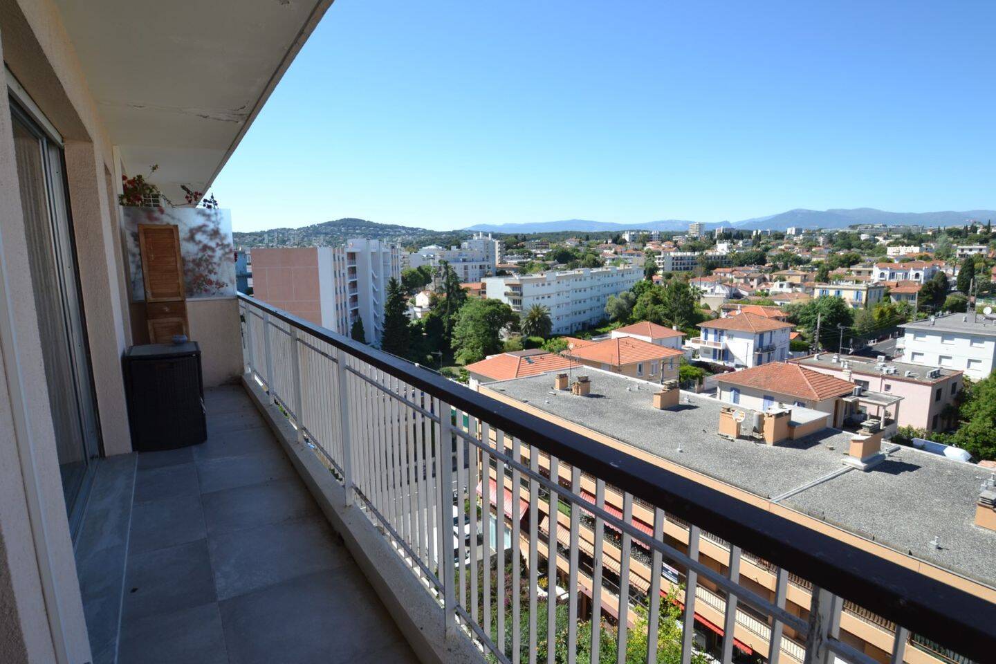 Maison à louer, 38m², ANTIBES