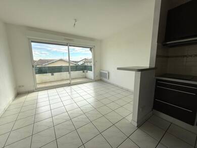 Appartement à vendre 109 000 € 1 pièce 24,7 m² Dernier étage, Étage 1/1 Est Saint-Vincent-de-Tyrosse 40230