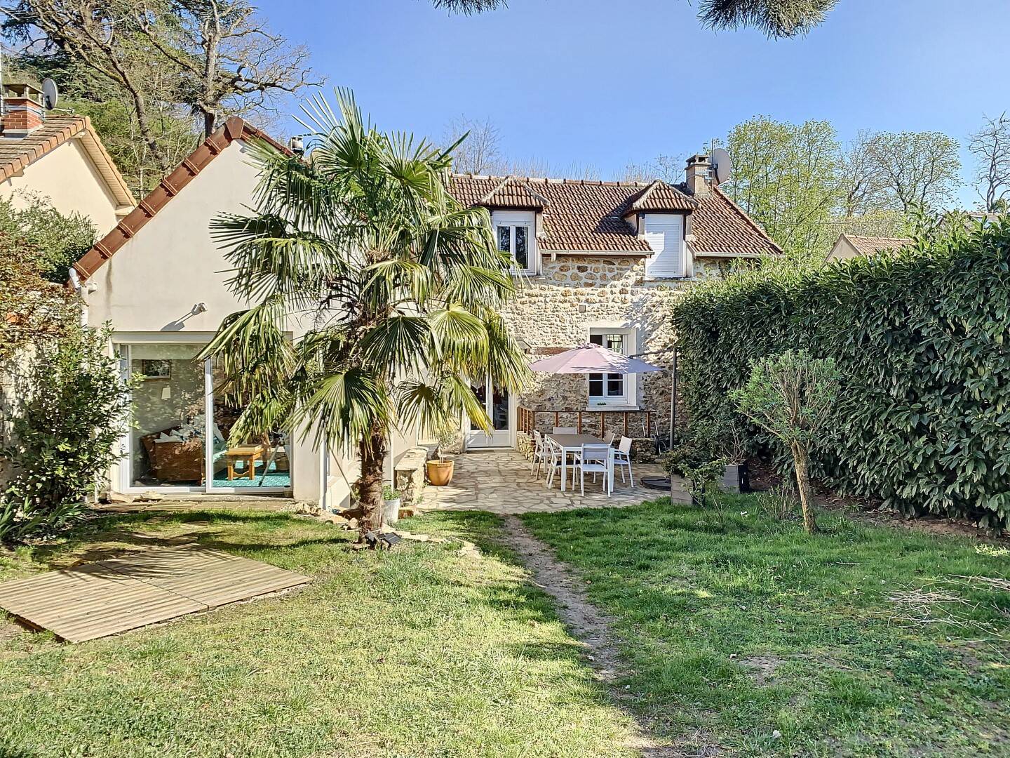 Maison à vendre, 185m², NEAUPHLE LE CHATEAU