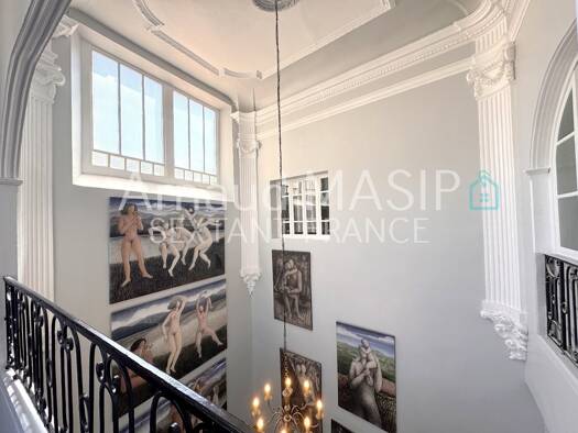 Maison à vendre 295 000 € 8 pièces 5 chambres 349 m² Quillan 11500