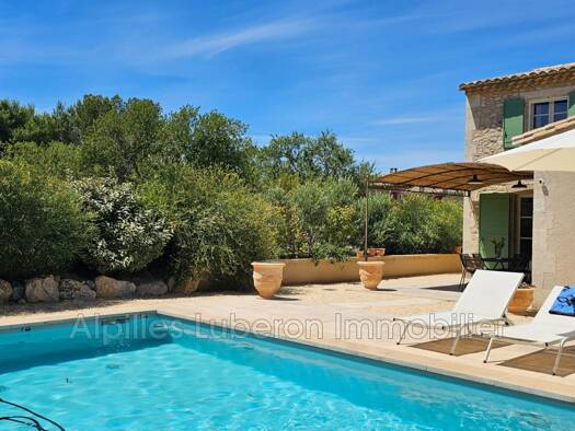 Mas à vendre 1 620 000 € 4 pièces 3 chambres 140 m² 780 m² de terrain Eygalières 13810