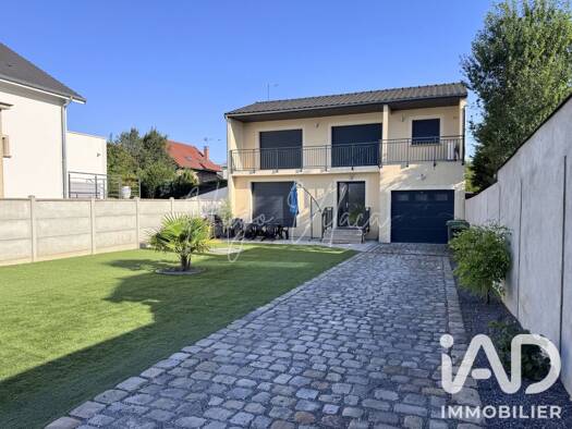 Maison à vendre 450 000 € 4 pièces 3 chambres 95 m² 294 m² de terrain Gare Villeneuve-le-Roi 94290