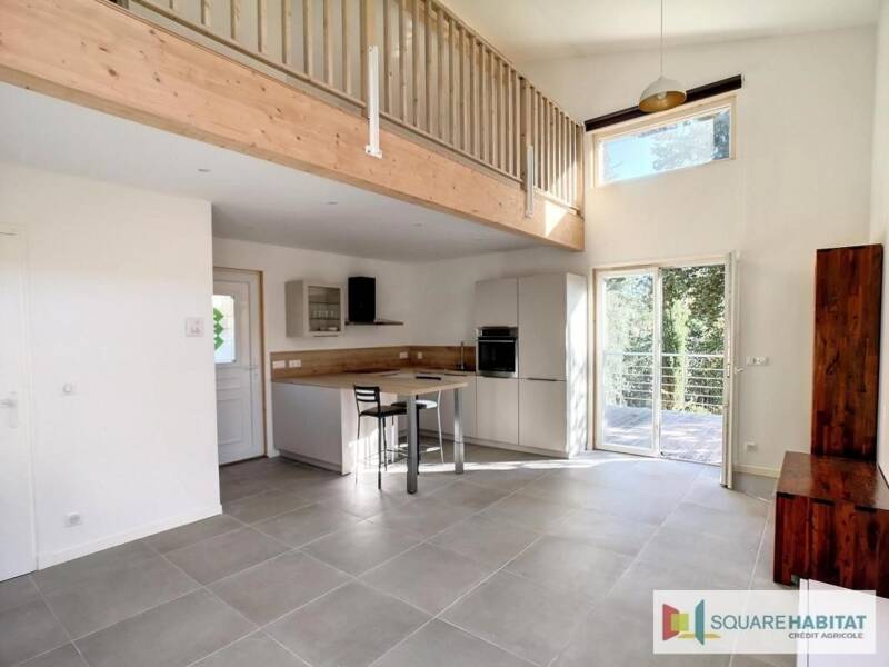 Maison à louer, 45m², CONTES