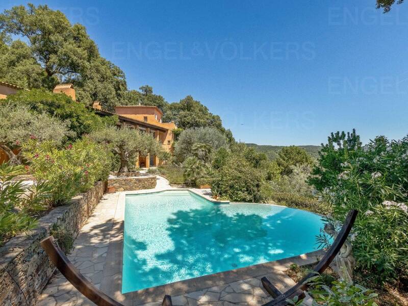 Maison à vendre, 200m², LA GARDE FREINET