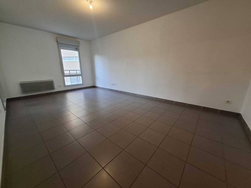 Maison à louer, 67m², GREZIEU LA VARENNE