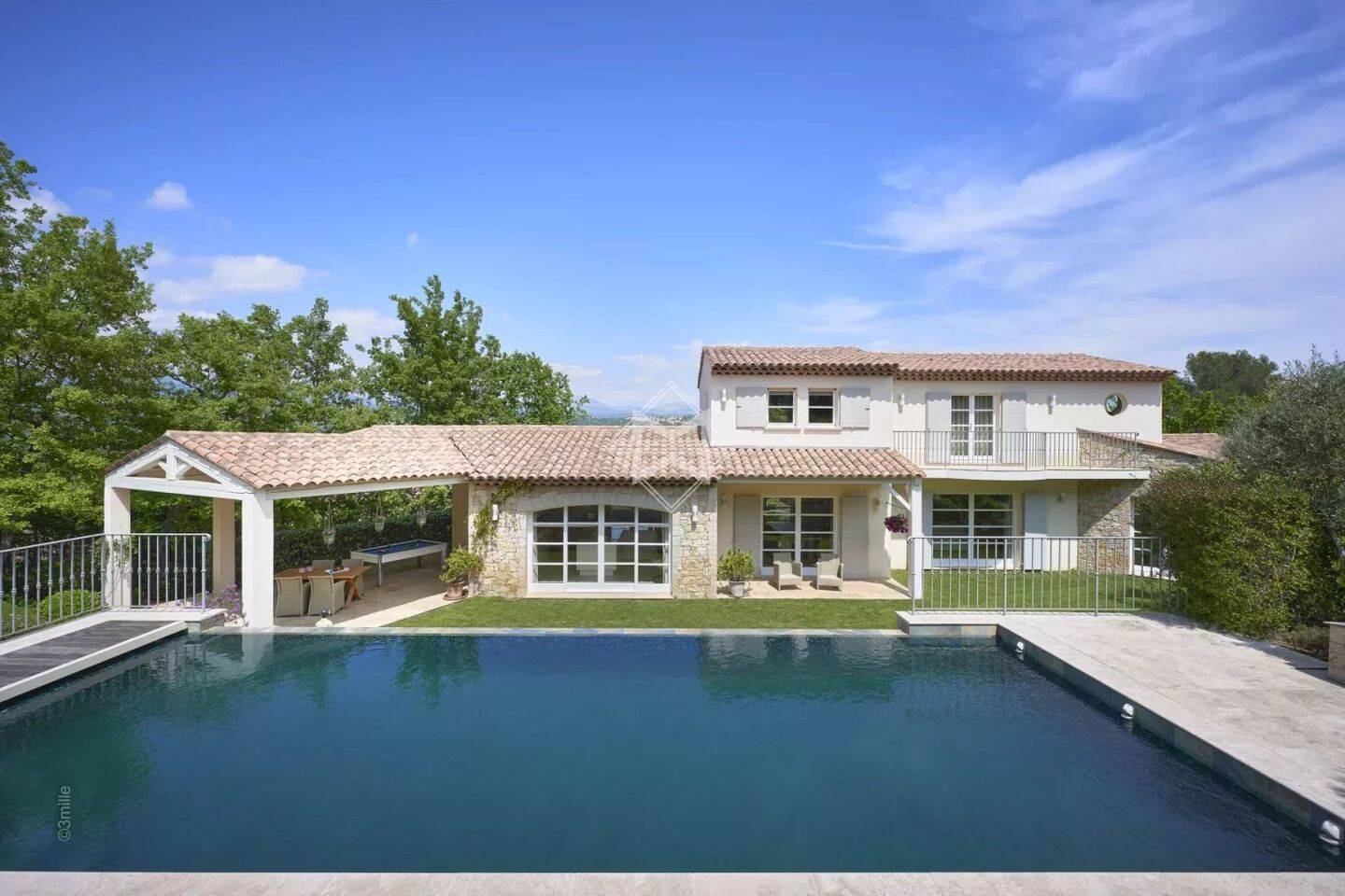 Maison à vendre, 209m², TOURRETTES