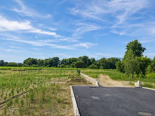 Terrain constructible viabilisé à vendre 159 900 € 735 m² de terrain Gignac 34150