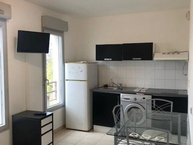 Maison à louer, 24m², VAULX EN VELIN