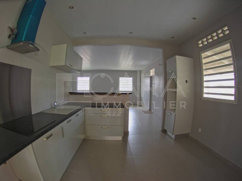 Maison à louer, 95m², CAYENNE