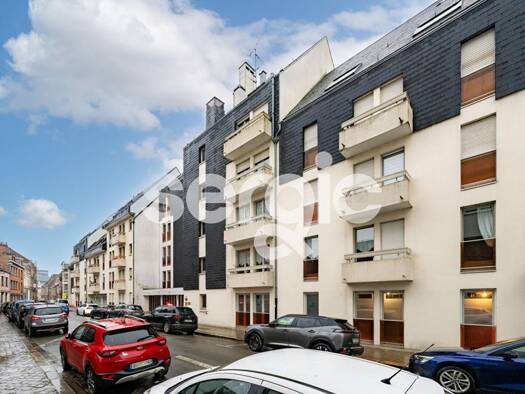 Appartement à vendre 78 950 € 2 pièces 1 chambre 41 m² Étage 4/4 Place Carnot Douai 59500
