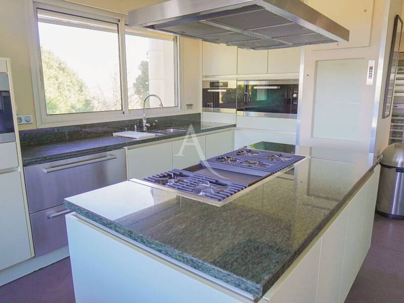 Maison à vendre, 350m², CIBOURE