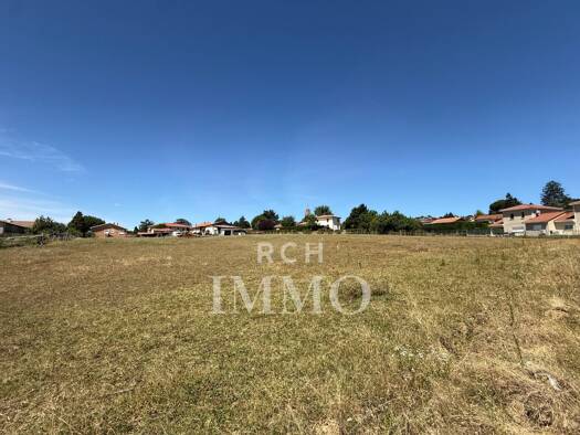 Terrain constructible viabilisé à vendre 138 500 € 650 m² de terrain Les Côtes-d'Arey 38138