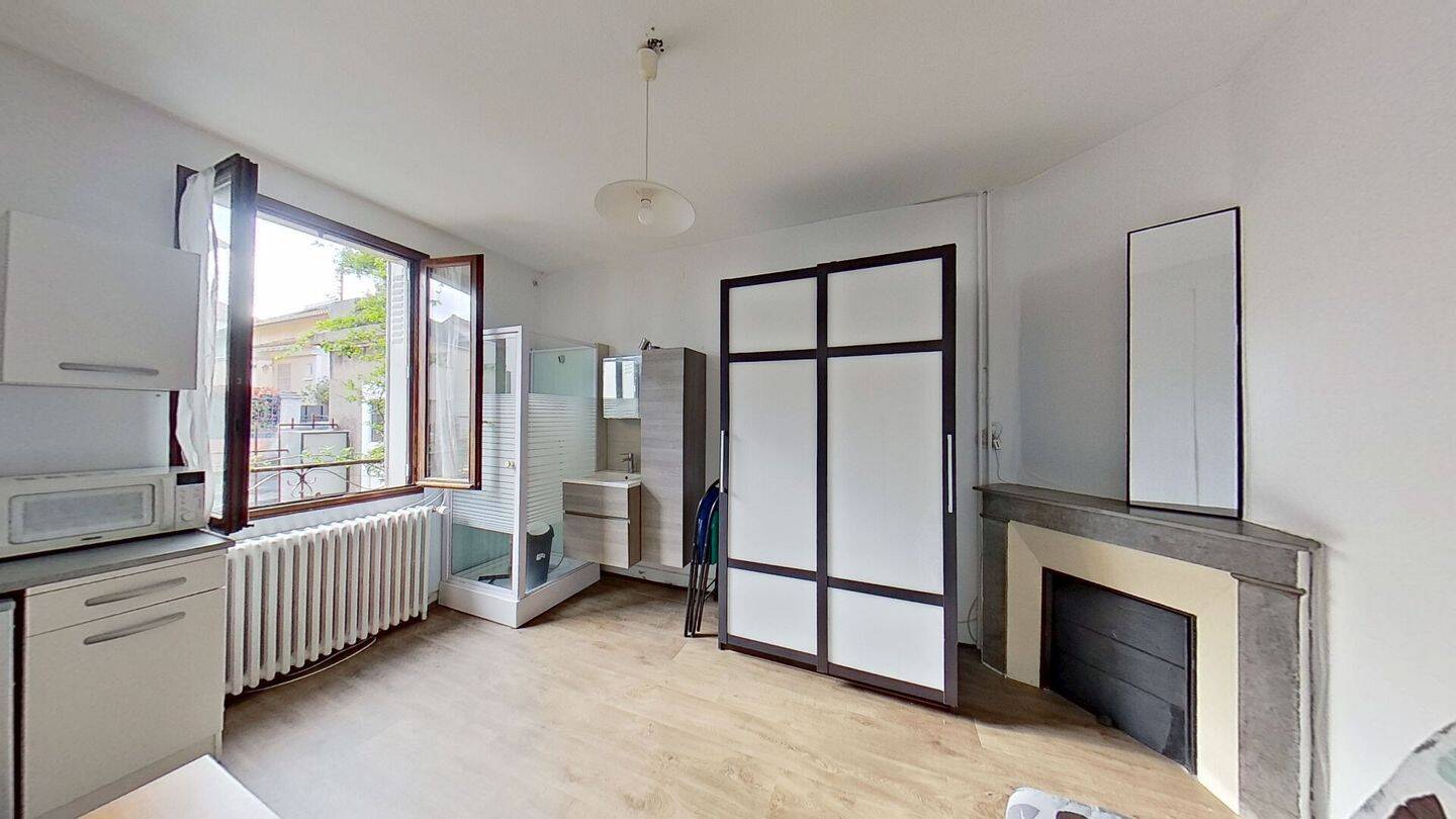 Maison à louer, 13m², ANTONY