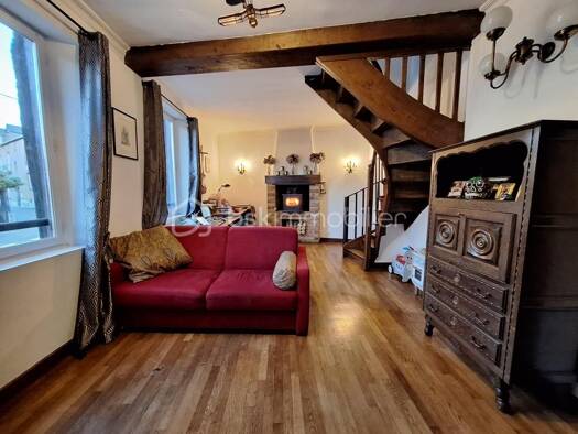 Immeuble à vendre 159 000 € 187 m² Saint Martin Mayenne 53100