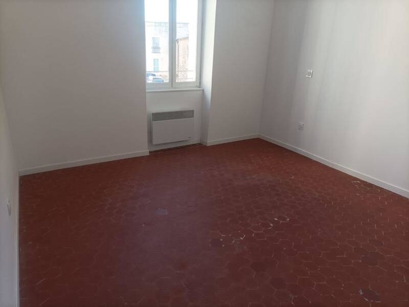 Maison à louer, 44m², BESSAN