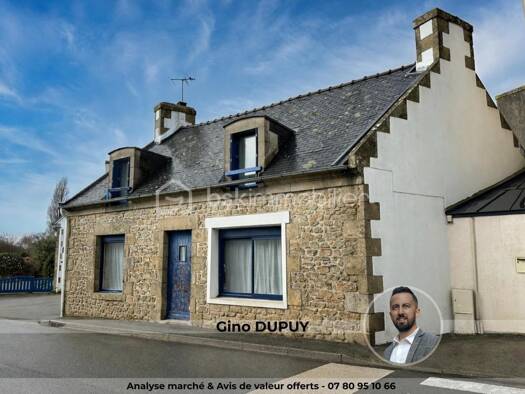 Maison de ville à vendre 169 000 € 3 pièces 2 chambres 70 m² 10 m² de terrain Lesconil Plobannalec-Lesconil 29740