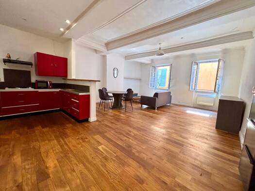 Appartement à vendre 119 000 € 3 pièces 2 chambres 69 m² Étage 3/5 Secteur Sauvegarde Grasse 06130