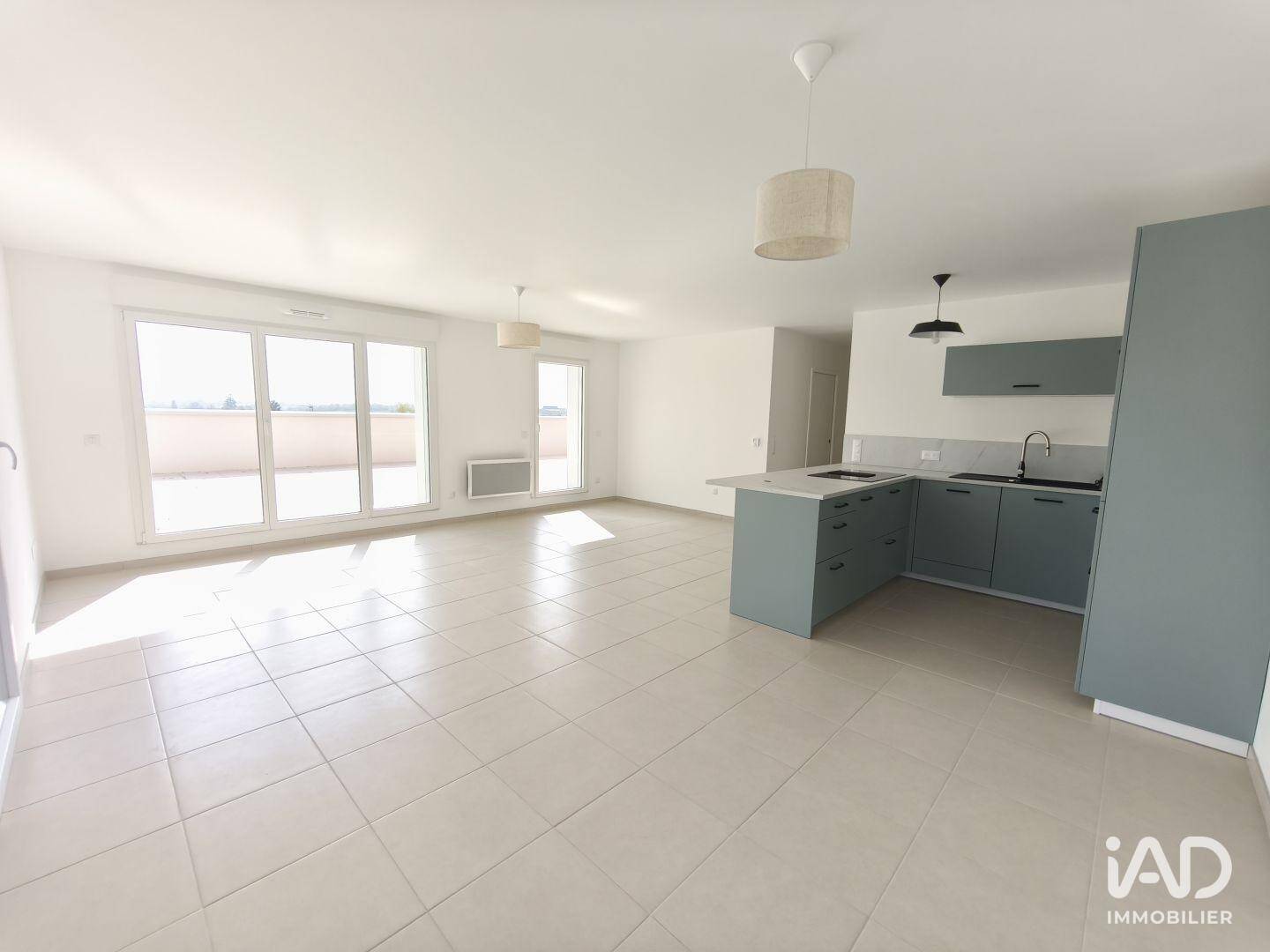 Maison à louer, 81m², L'HUISSERIE