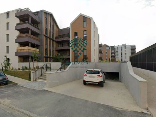 Parking à louer 50 € 11,5 m² Centre Ville Bruges 33520