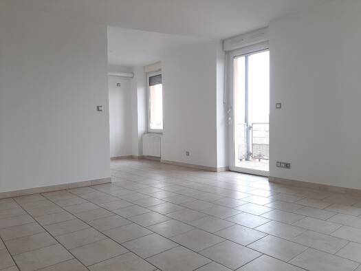 Appartement à louer 600 € 3 pièces 2 chambres 56 m² Étage 2/4 Blauberg Sarreguemines 57200
