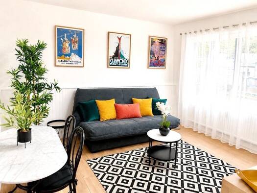 Appartement à vendre 115 000 € 1 pièce 29 m² Étage 3/4 Centre Ville Cluses 74300