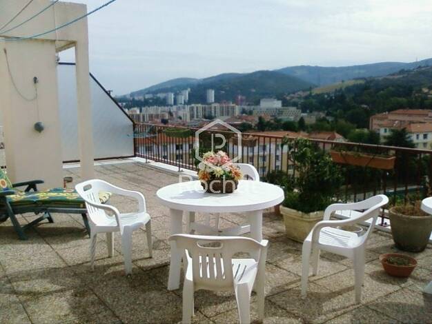 Appartement en viager Bouquet 27 500 € 4 pièces 2 chambres 71 m² Étage 8/8 Bellevue-Solaure Saint-Étienne 42100