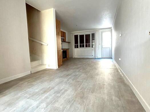 Espace bureau à louer 1 700 € 80 m² de bureaux Les Andelys 27700