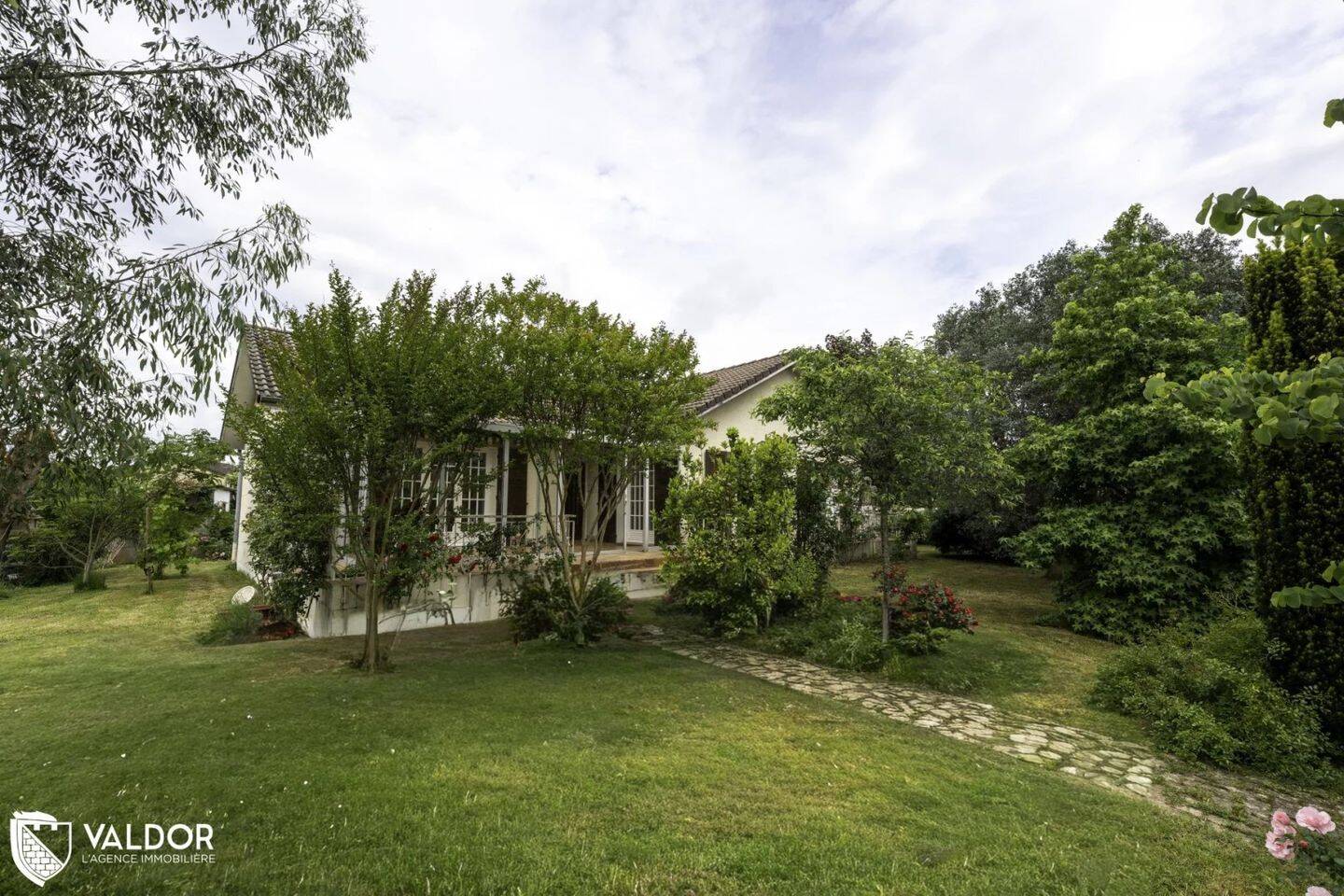 Maison à vendre, 127m², SAINT DIDIER SUR CHALARONNE