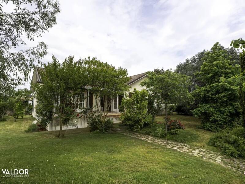 Maison à vendre, 127m², SAINT DIDIER SUR CHALARONNE