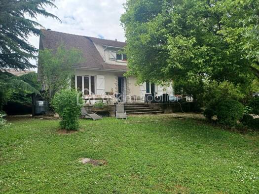 Maison à vendre 299 000 € 5 pièces 3 chambres 200 m² Méréville 91660