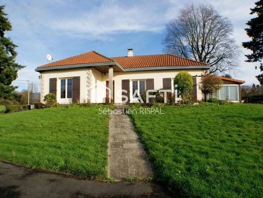 Maison à vendre 235 000 € 7 pièces 5 chambres 214 m² 4 066 m² de terrain Terval 85120