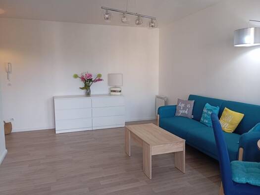 Appartement à louer 1 095 € 3 pièces 2 chambres 57,1 m² 2ème étage Bailly-Romainvilliers 77700