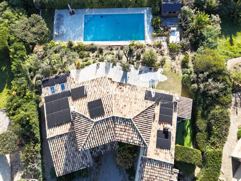 Maison à vendre, 198m², CAVALAIRE SUR MER