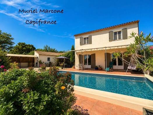 Maison à vendre 622 800 € 6 pièces 4 chambres 156 m² 813 m² de terrain Lauris 84360
