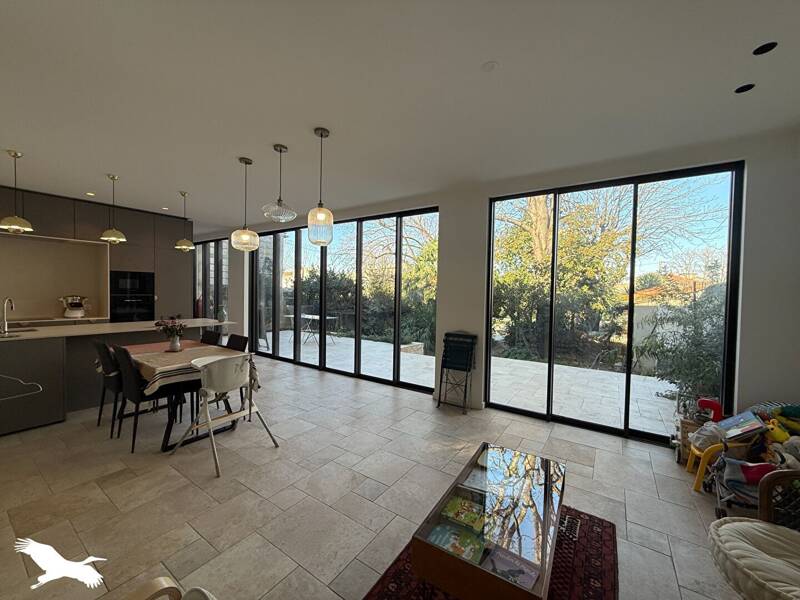 Maison à louer, 140m², MARSEILLE 4E