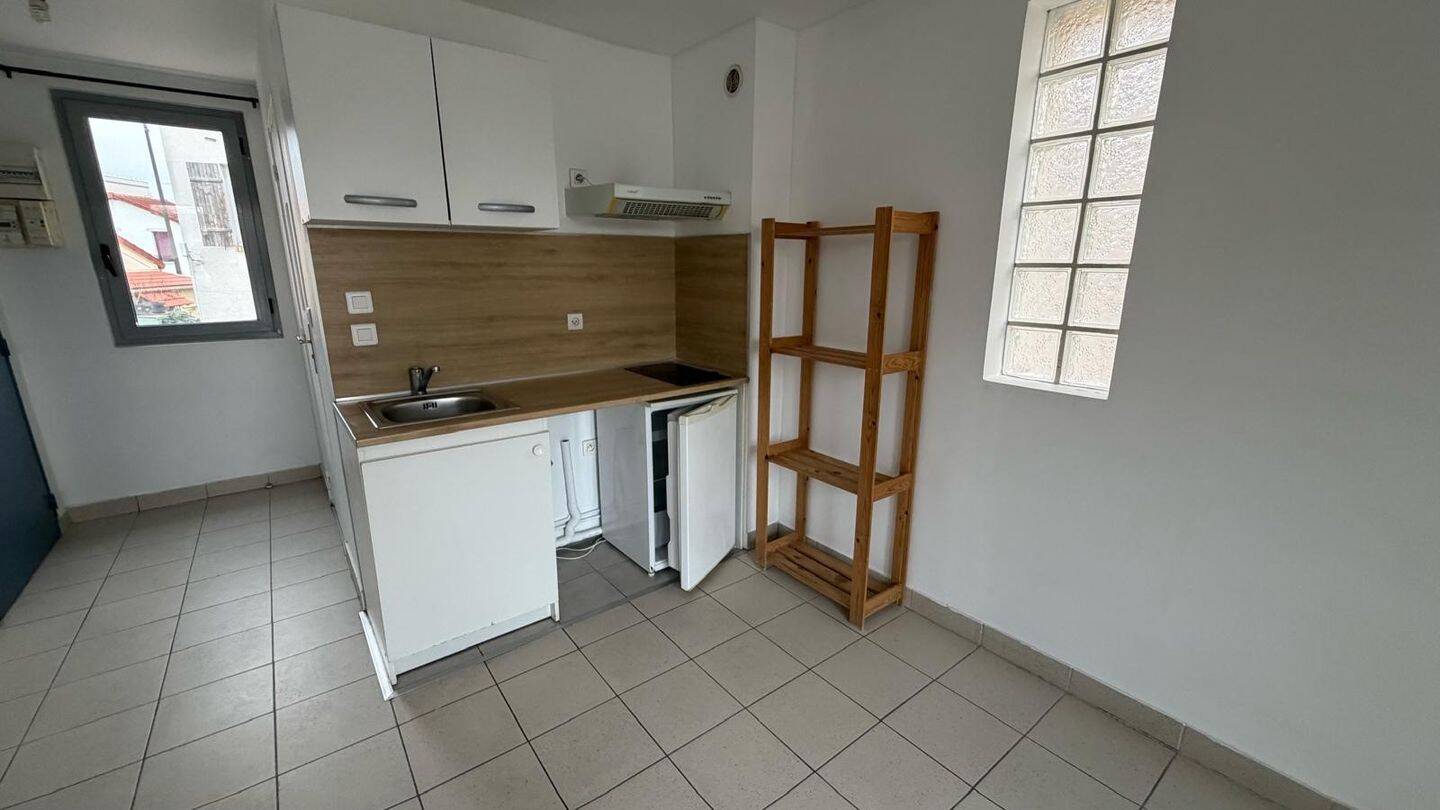 Maison à louer, 18m², VITRY SUR SEINE