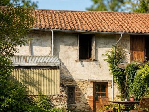 Maison à vendre 54 500 € 3 pièces 2 chambres 60 m² 700 m² de terrain L'Isle-en-Dodon 31230
