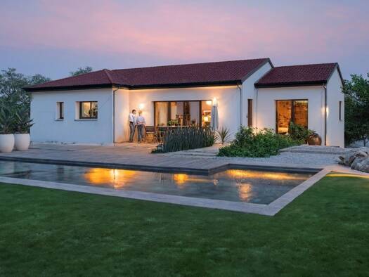 Terrain avec maison neuve à vendre 367 000 € 5 pièces 3 chambres 116 m² 892 m² de terrain République Aurillac 15000