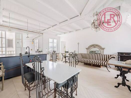 Appartement à vendre 710 000 € 2 pièces 1 chambre 50 m² Étage 5/5 Archives Paris 3ème arrondissement 75003