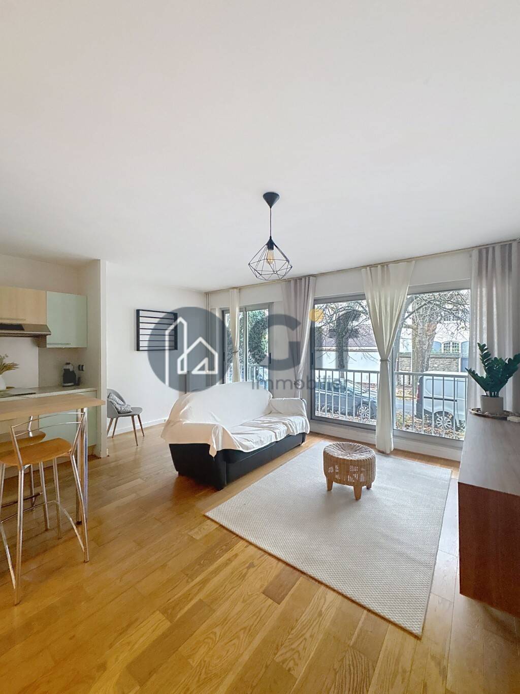 Maison à louer, 47m², SAINT MAUR DES FOSSES