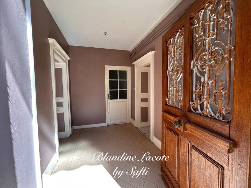 Maison à vendre, 207m², MONTBOUCHER