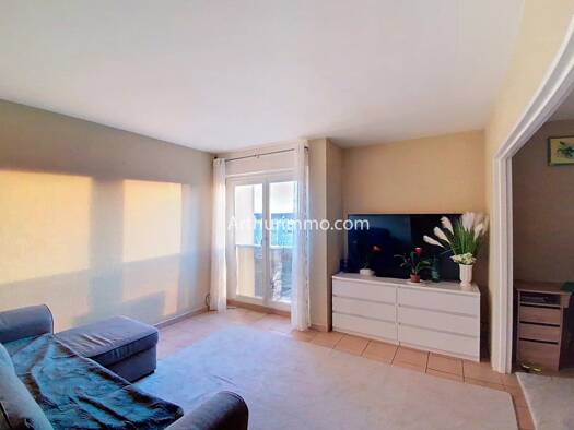 Appartement à vendre 175 000 € 5 pièces 3 chambres 105 m² Étage 5/6 Plaine Sud Épinay-sous-Sénart 91860