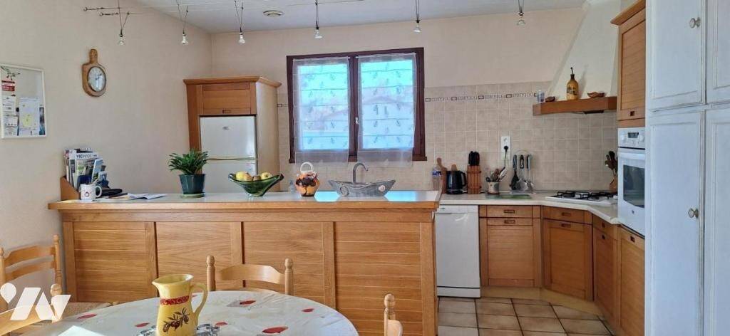Maison à vendre, 207m², VIC FEZENSAC