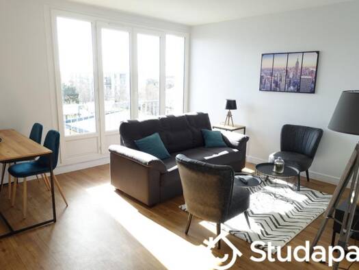 Colocation à louer 495 € 1 pièce 3 chambres 11 m² 4ème étage Venoix Caen 14000