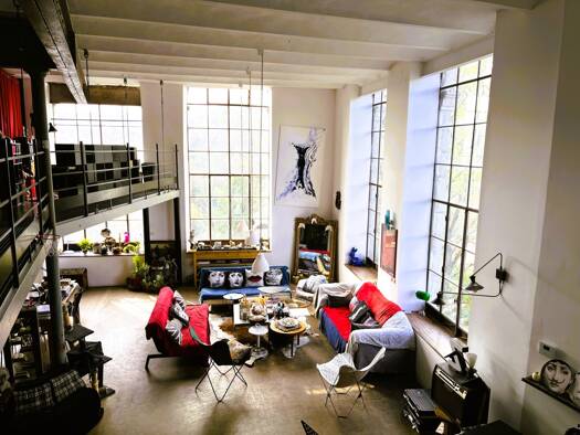 Maison à vendre 349 000 € 4 pièces 3 chambres 238 m² 900 m² de terrain Villeneuve-de-Berg 07170