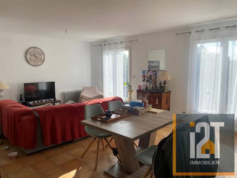 Maison à louer, 69m², THEZIERS