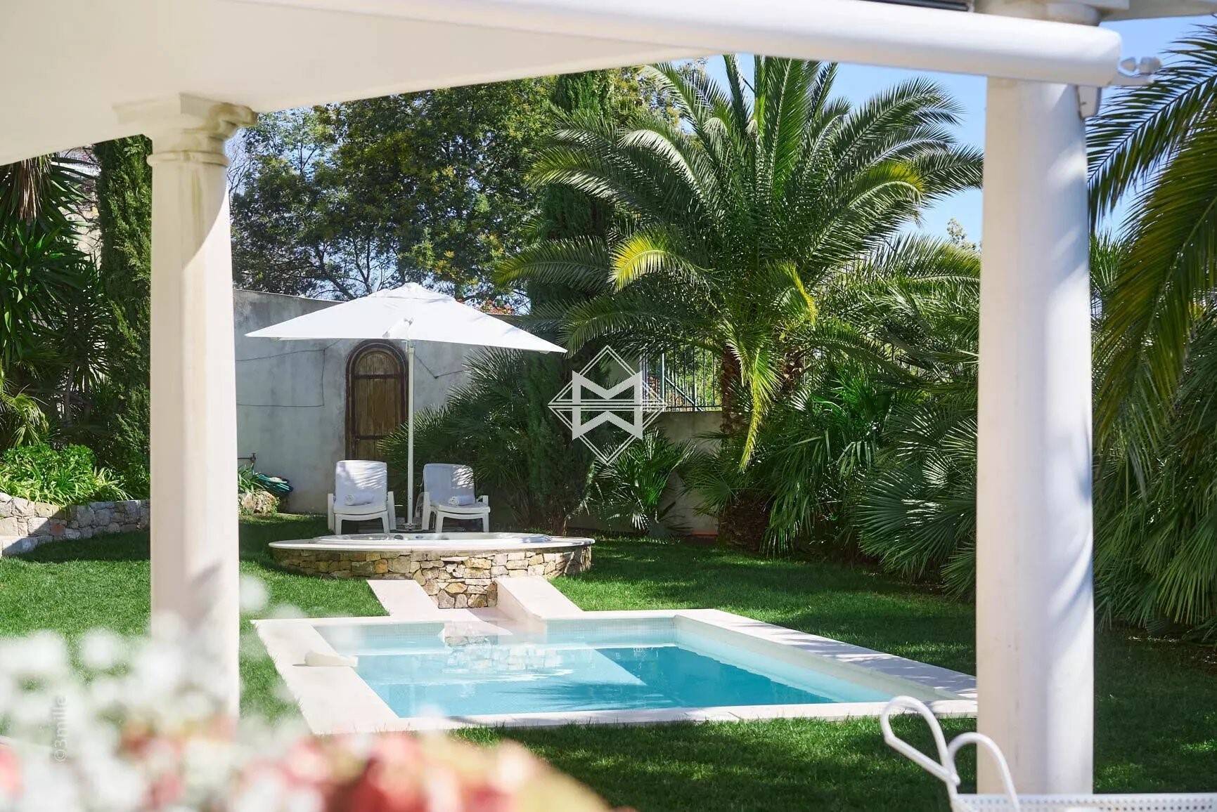 Maison à vendre, 270m², CANNES